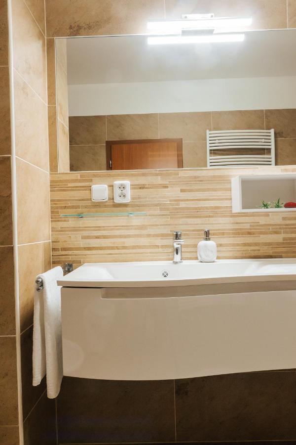 Nobless Apartment Брно Екстер'єр фото