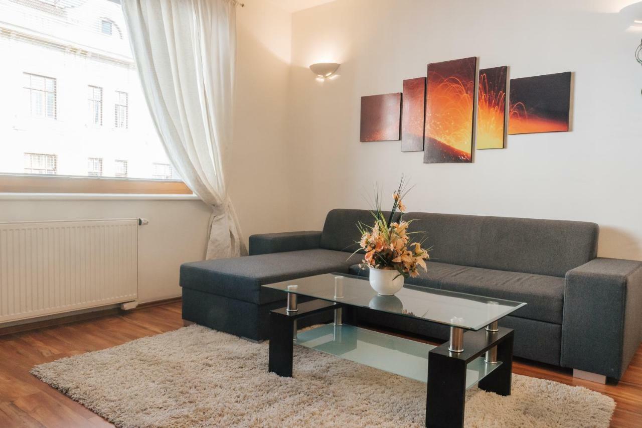 Nobless Apartment Брно Екстер'єр фото